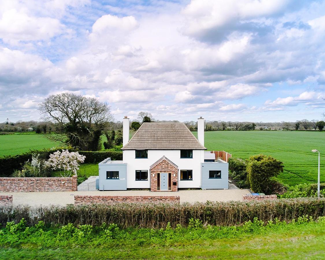 Covehithe House-Coastal Luxury- Sleeps 12-With Huge Swimspa! Wrentham Eksteriør billede